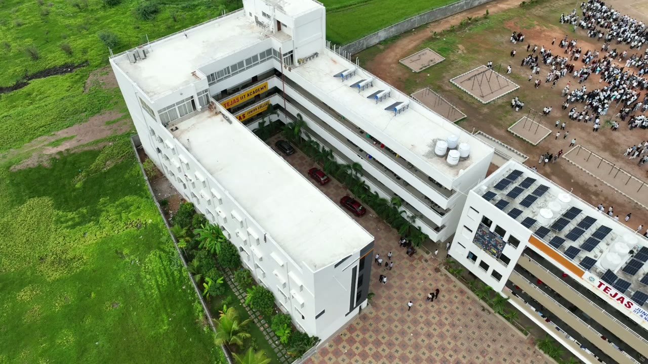 360 degree campus tour video thumbnail