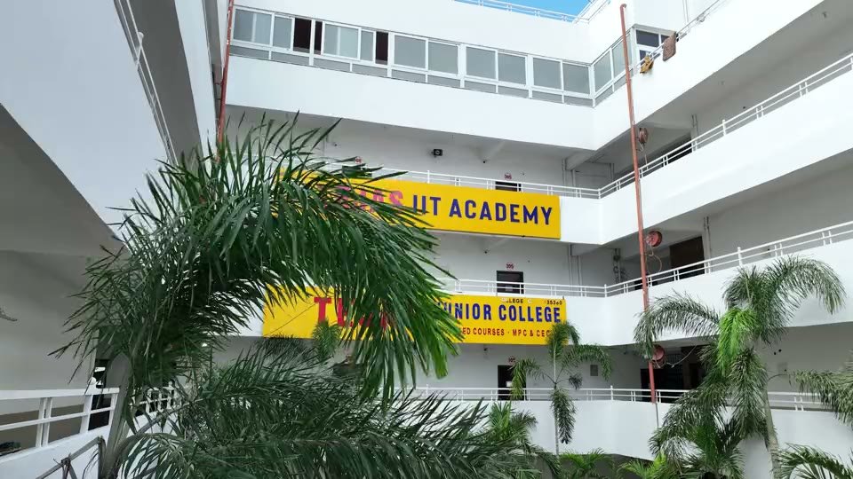 Campus highlights video thumbnail